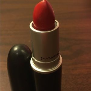Mac Lipstick Hooray For Holiday